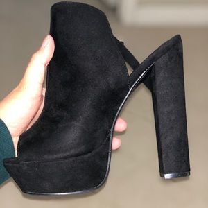 Cathy Jean high heels